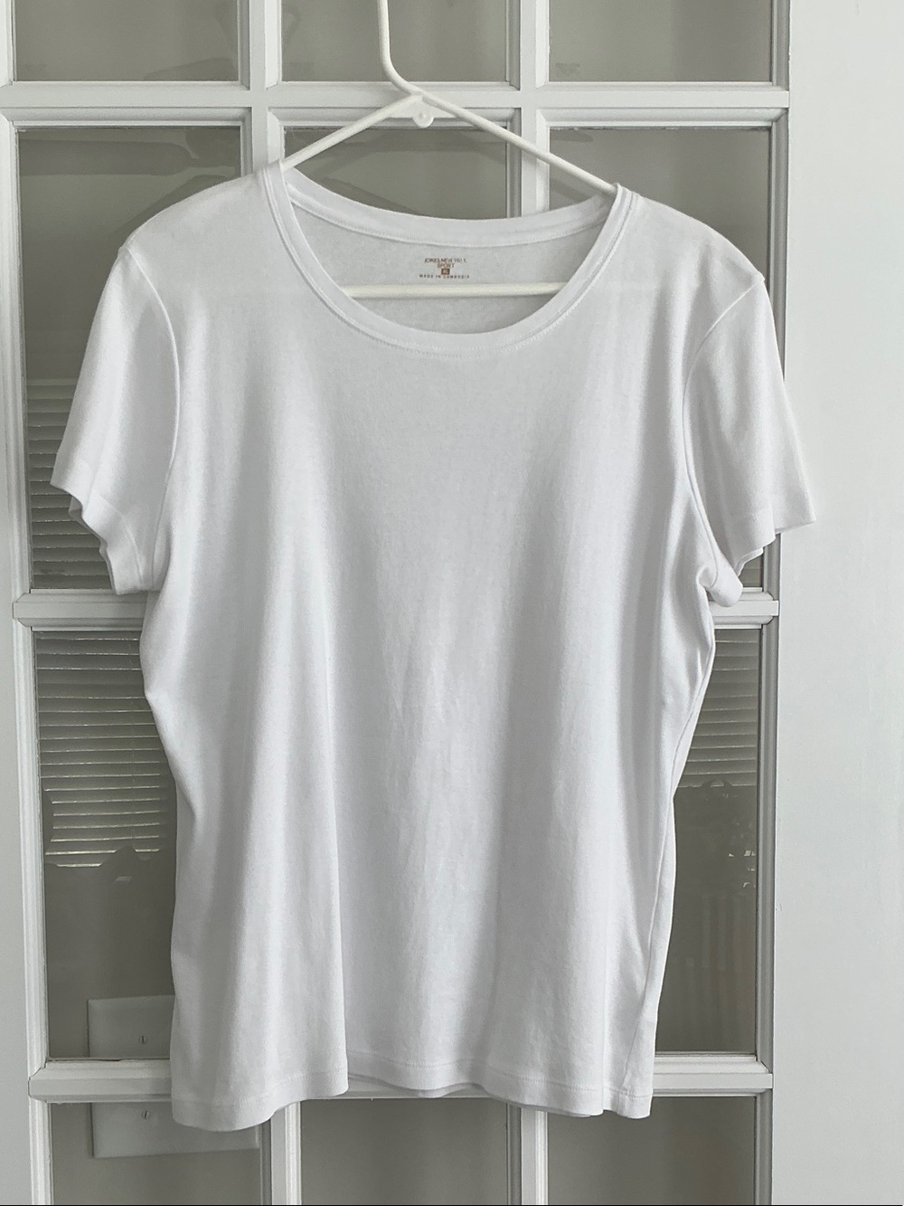 Jones NY Sport tee EUC